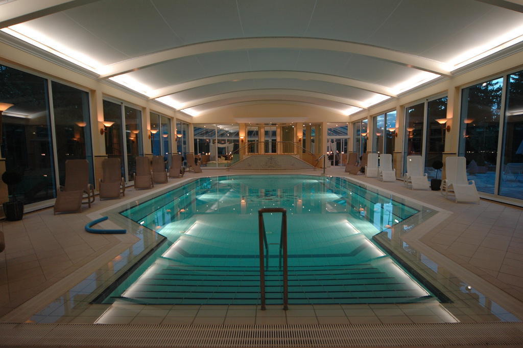 Thermenhotel Quellenhof Bad Fussing Bagian luar foto