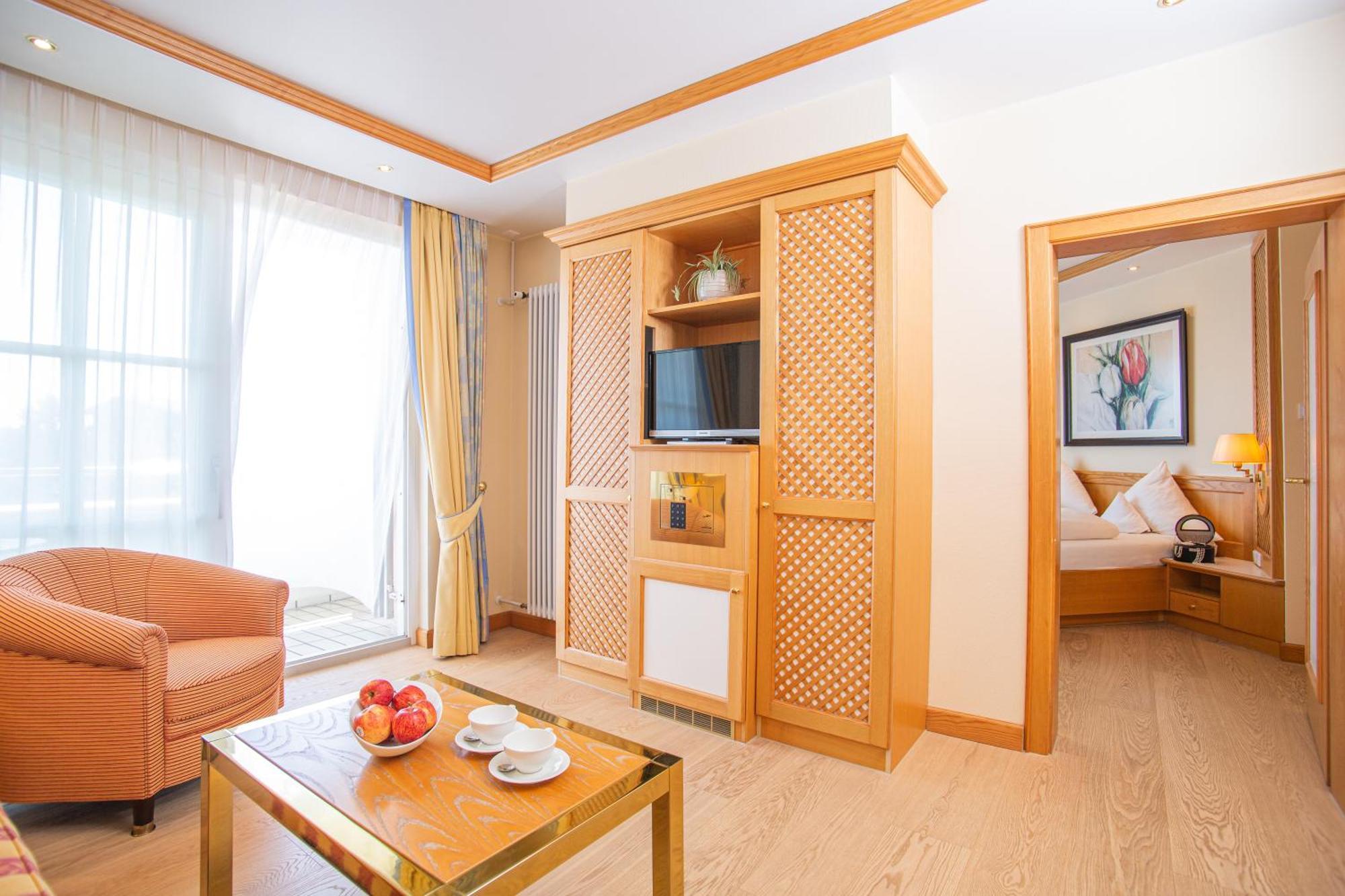 Thermenhotel Quellenhof Bad Fussing Bagian luar foto
