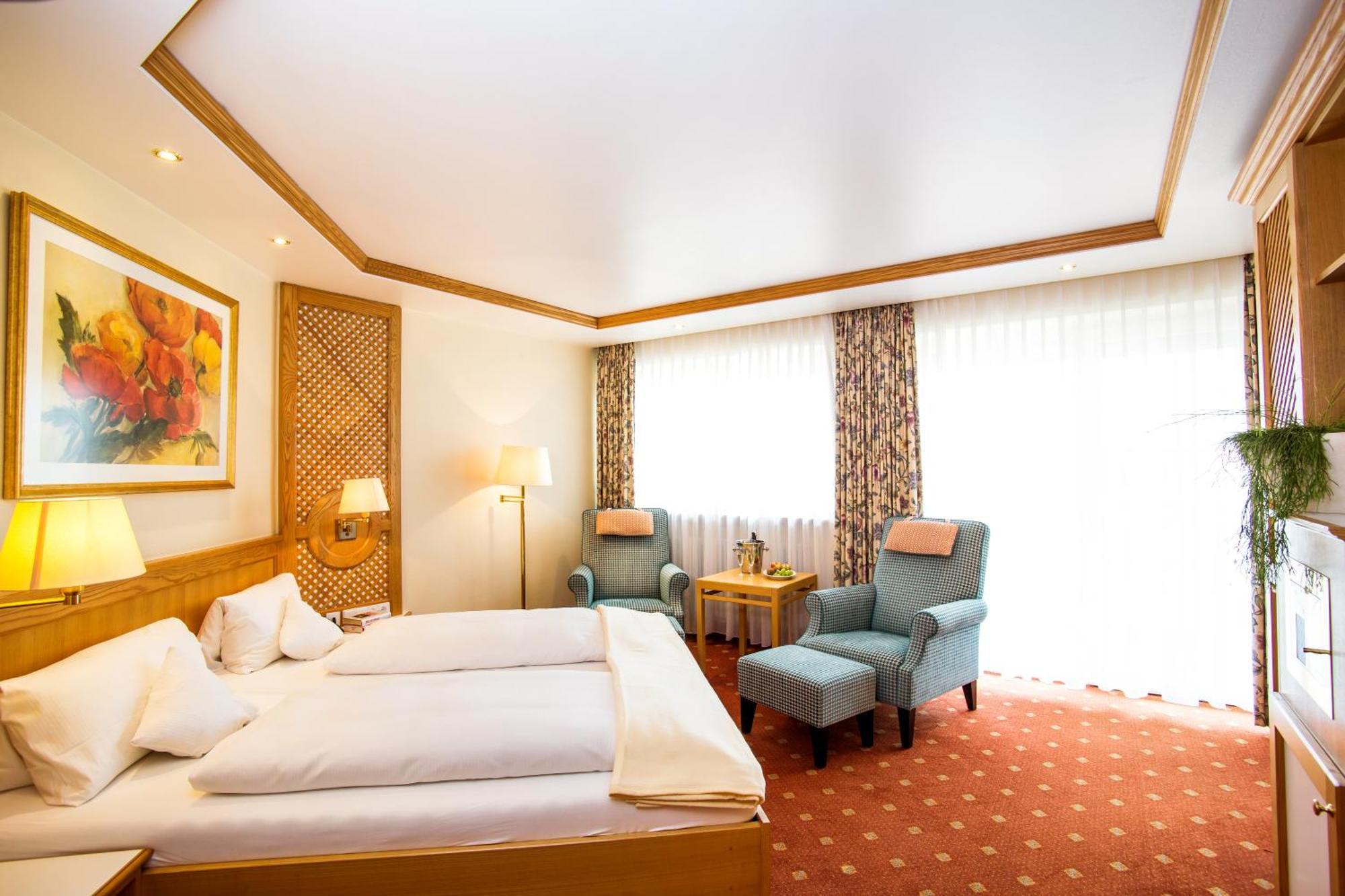 Thermenhotel Quellenhof Bad Fussing Bagian luar foto